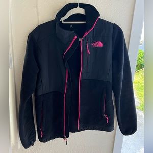 Woman’s Northface Jacket